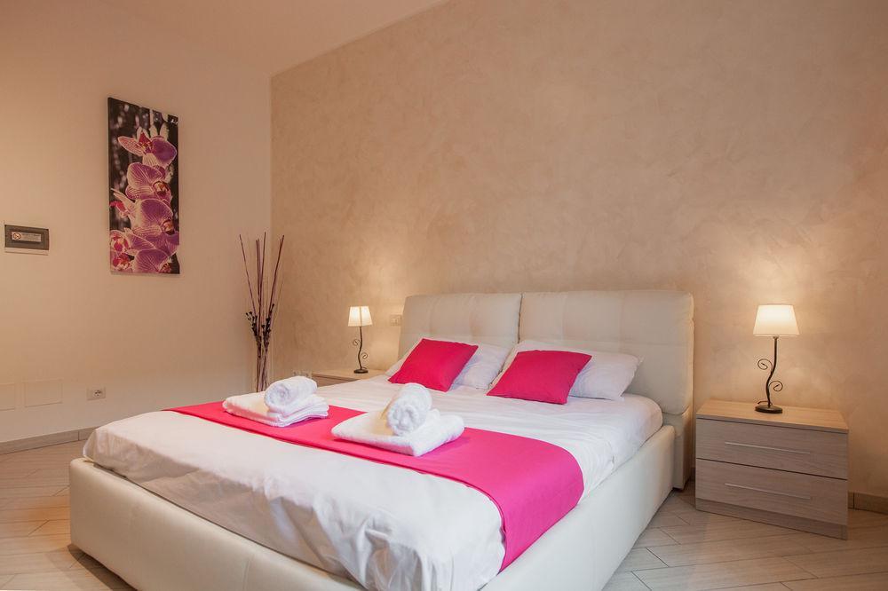 רומא Df Royal Rooms מראה חיצוני תמונה