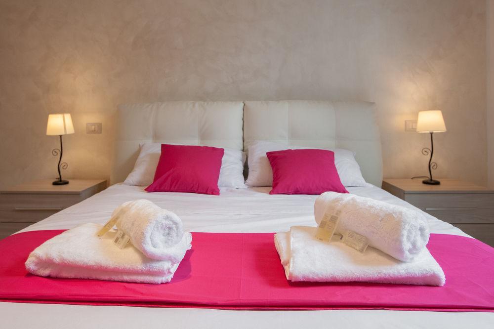 רומא Df Royal Rooms מראה חיצוני תמונה